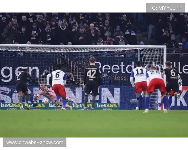 半场拜仁2-1霍芬海姆,凯恩点球双响迪亚斯破门